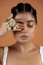 Golden Shells Rings