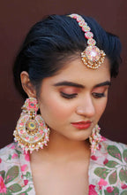 Sundhira Tikka Earrings