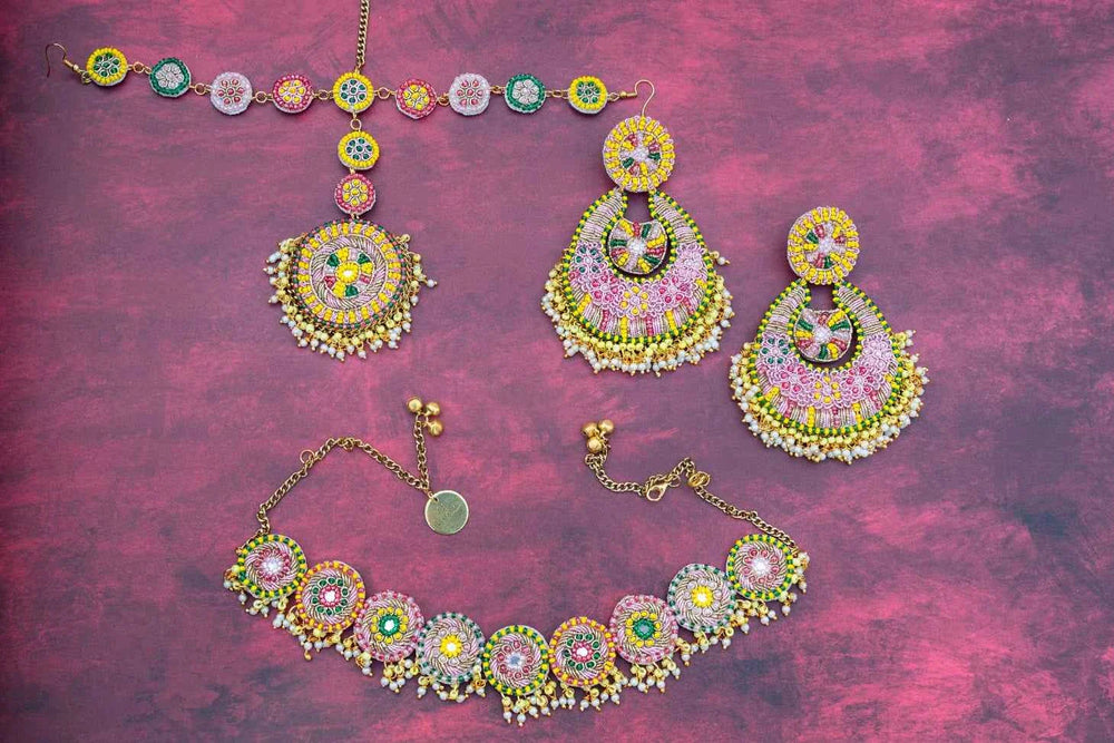 Sanyogita Full Set
