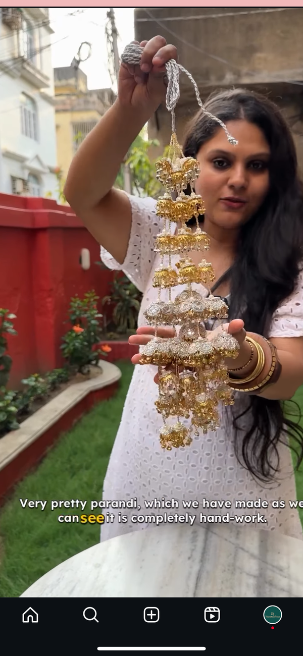 Silver-golden metal hair paranda
