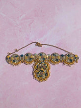 Pushpita Set