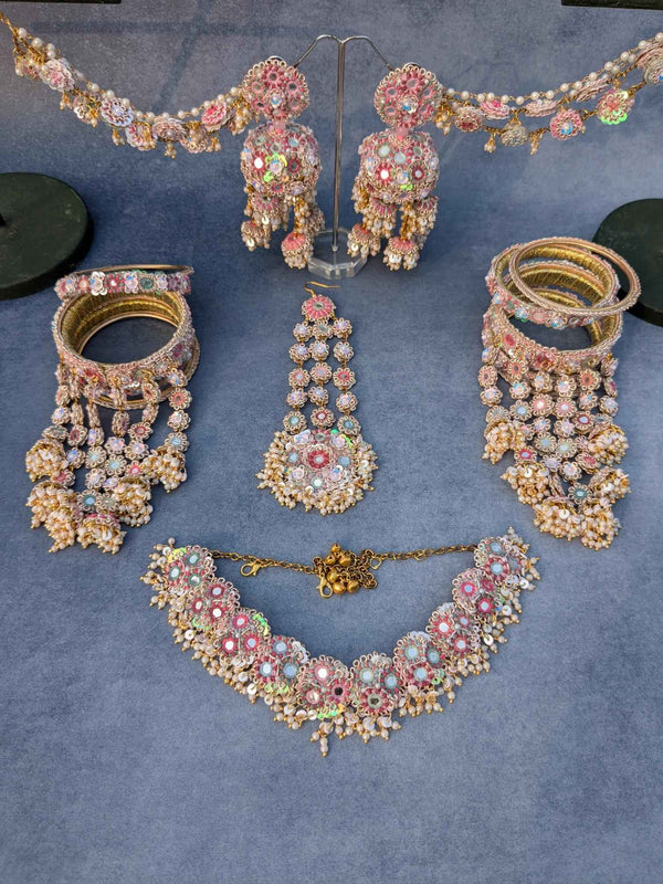 Diya Kumari Pastel