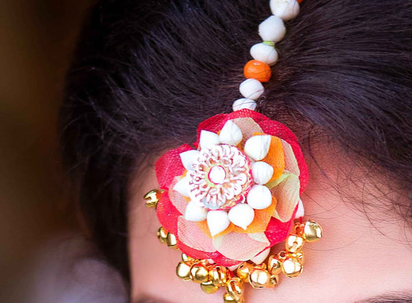 Trumpet vine Floral haldi tikka with real look alike multicolor petals and Embroidered Detail