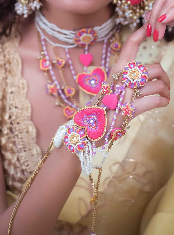 Gunjan Haathful (Set of 2)