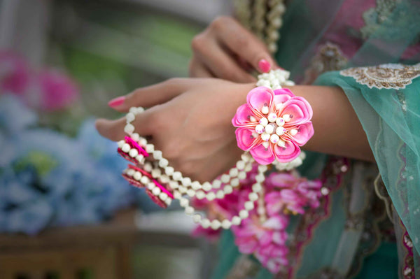 Pink bougainvillea Handmade floral haldi Bridal pair of Haath Phool with kaliras (pair)