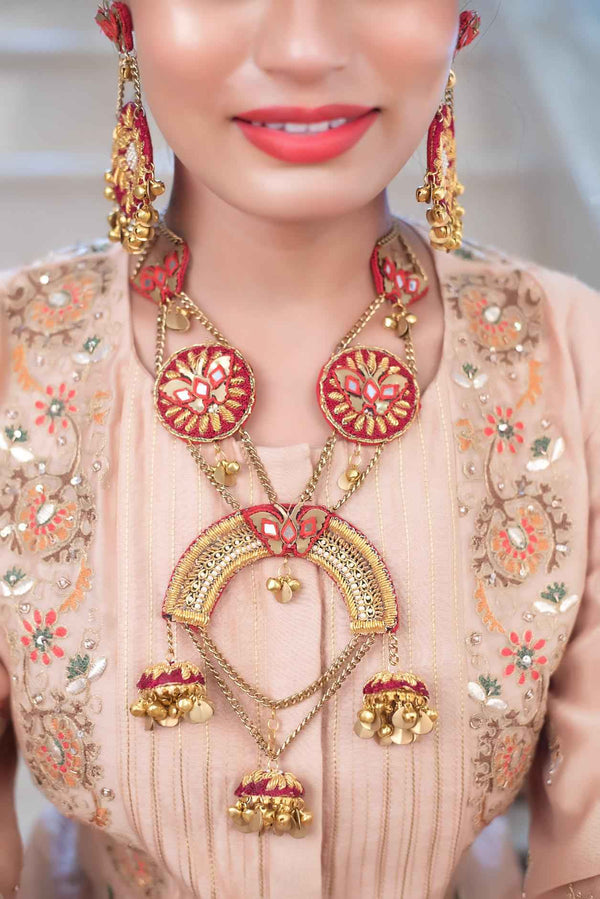 Severn Necklace