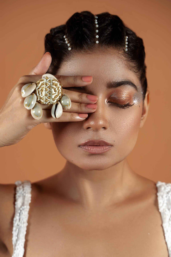 Golden Shells Rings