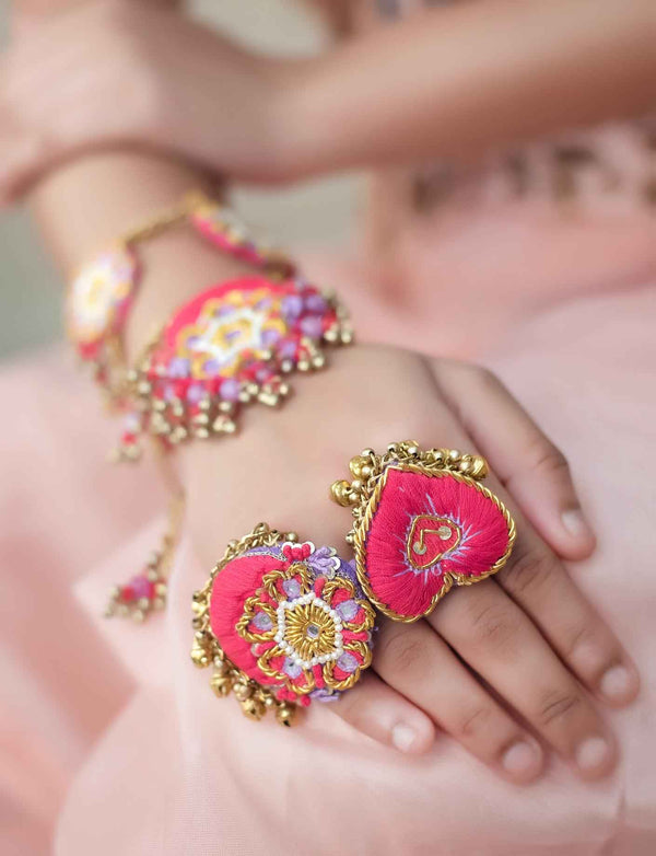 Gunjan Rings