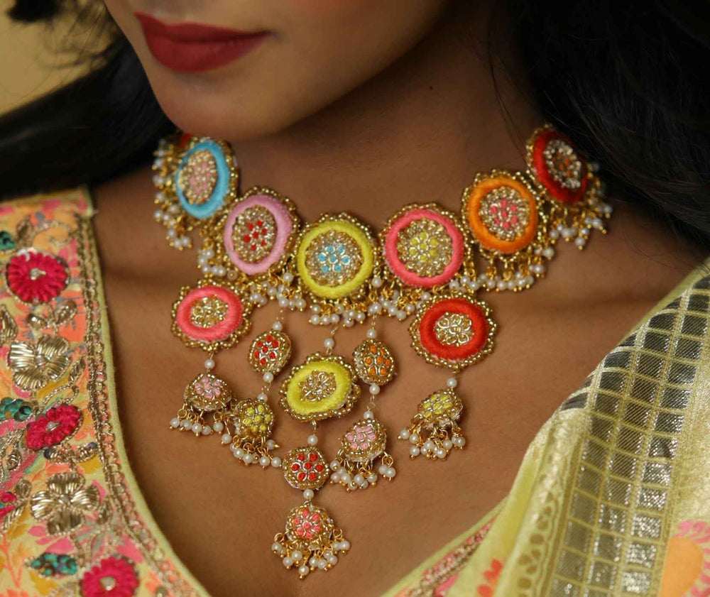 Niharika Earrings Necklace Tikka