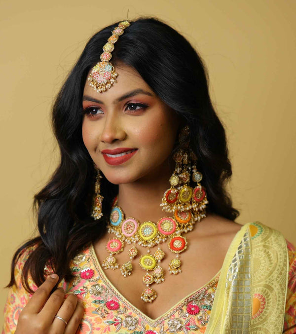 Niharika Full Set