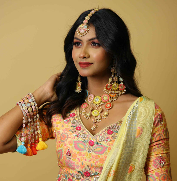 Niharika Full Set