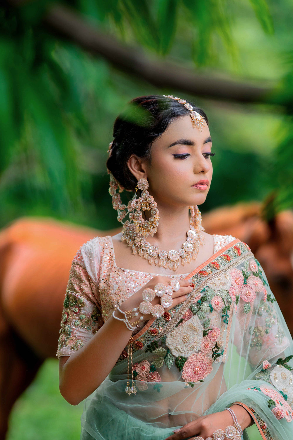 Amrita (Necklace+Earrings+Earchain+Tikka+Haathful)