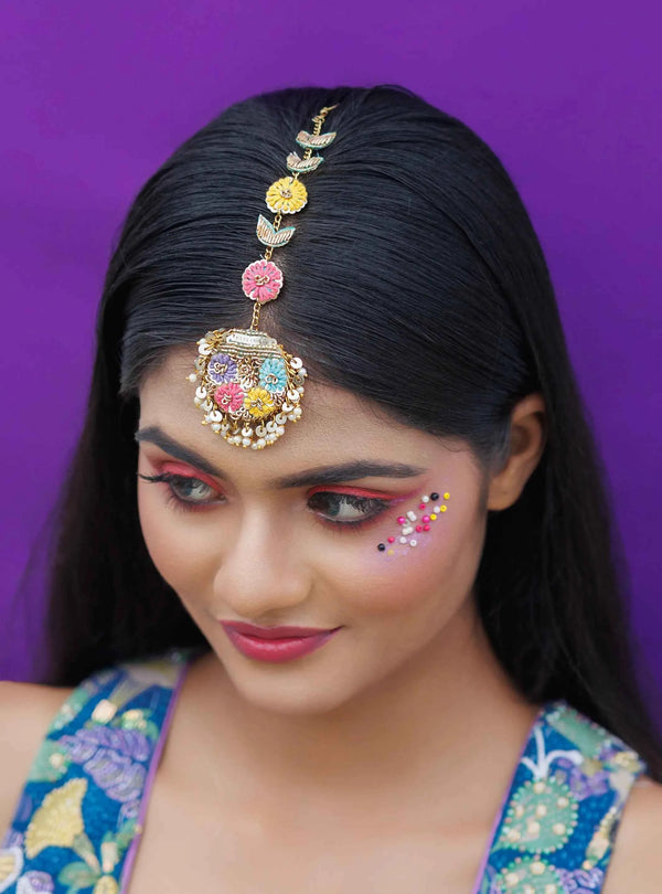 SAKSHI Tikka